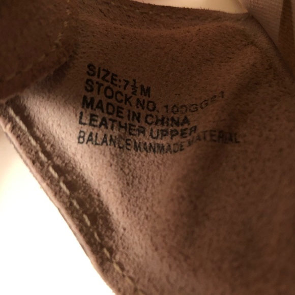 Connie | White Platform Buckle Sandals - Picture 4 of 4